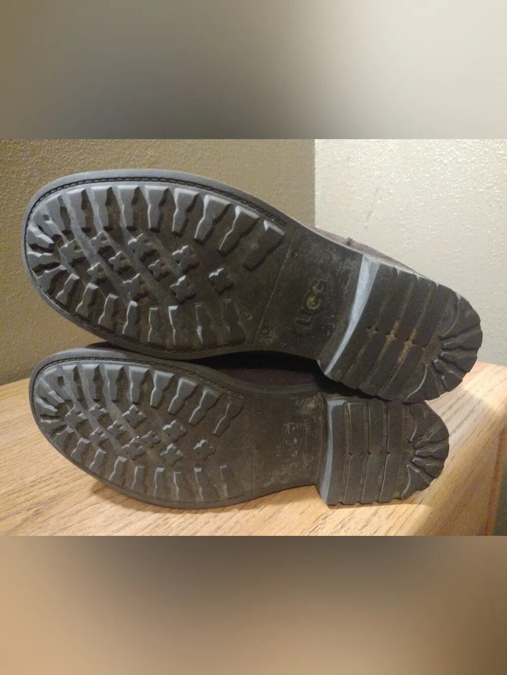 UGG women size